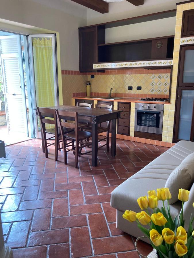Appartamento F&M Castelnuovo Magra Zewnętrze zdjęcie